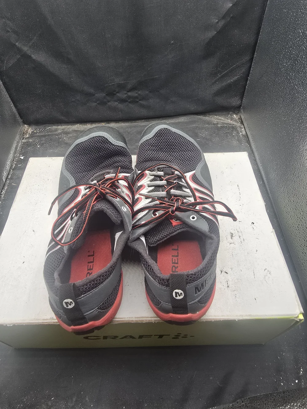 Merrell Men's Black and Red Athletic Shoes